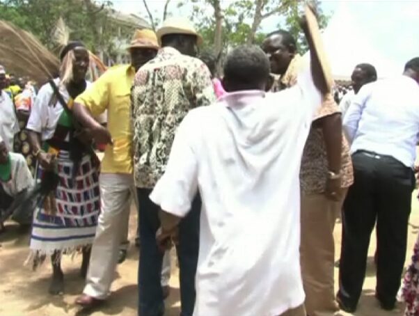 Raila Odinga caned at Mombasa